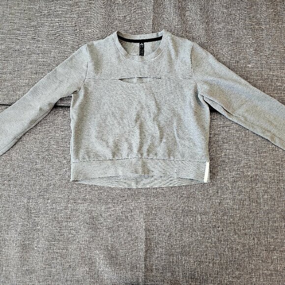 Adidas sweatshirt - Picture 7 of 7